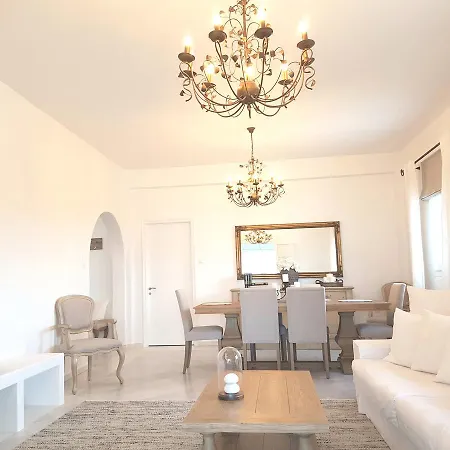 Casa de Campo Artemis Sunny