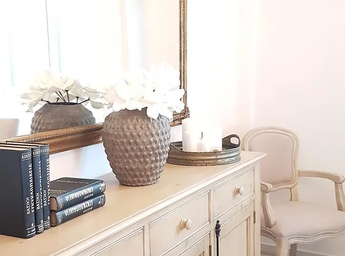 Artemis Sunny Lantställe Antiparos Town